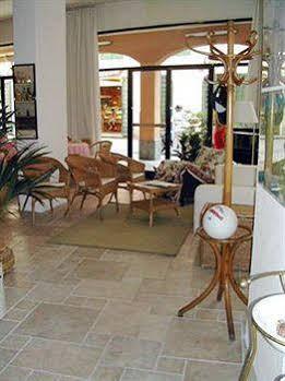 Hotel Giongo Spotorno Εξωτερικό φωτογραφία