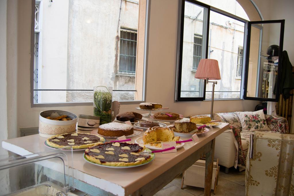 Hotel Giongo Spotorno Εξωτερικό φωτογραφία